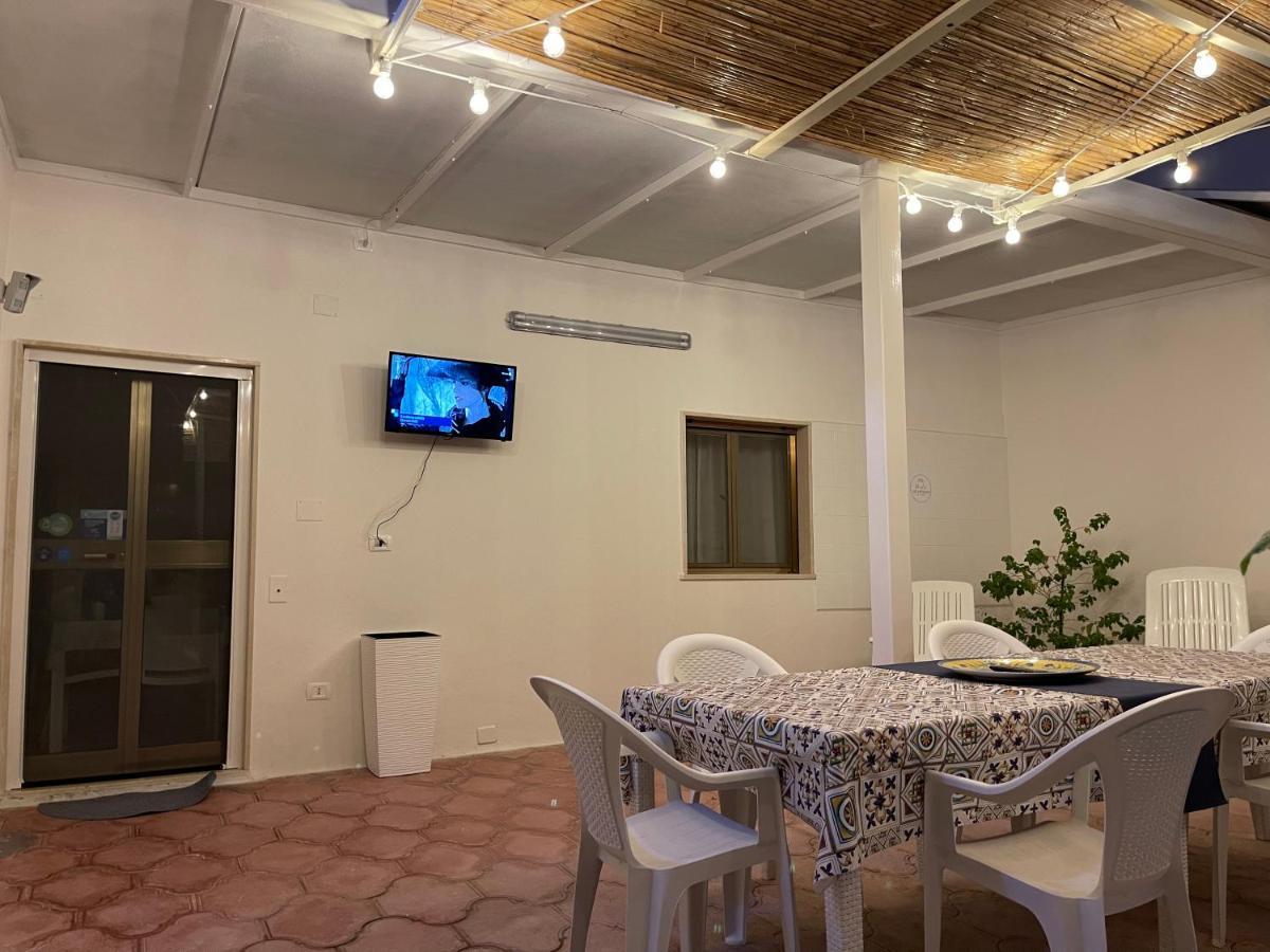 Perla Dei Messapi Villa San Pietro in Bevagna Luaran gambar